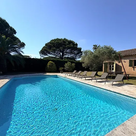 Avec Piscine - - Plein Sud * Saint-Tropez